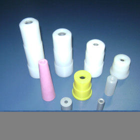 Bico de metal duro e ceramica